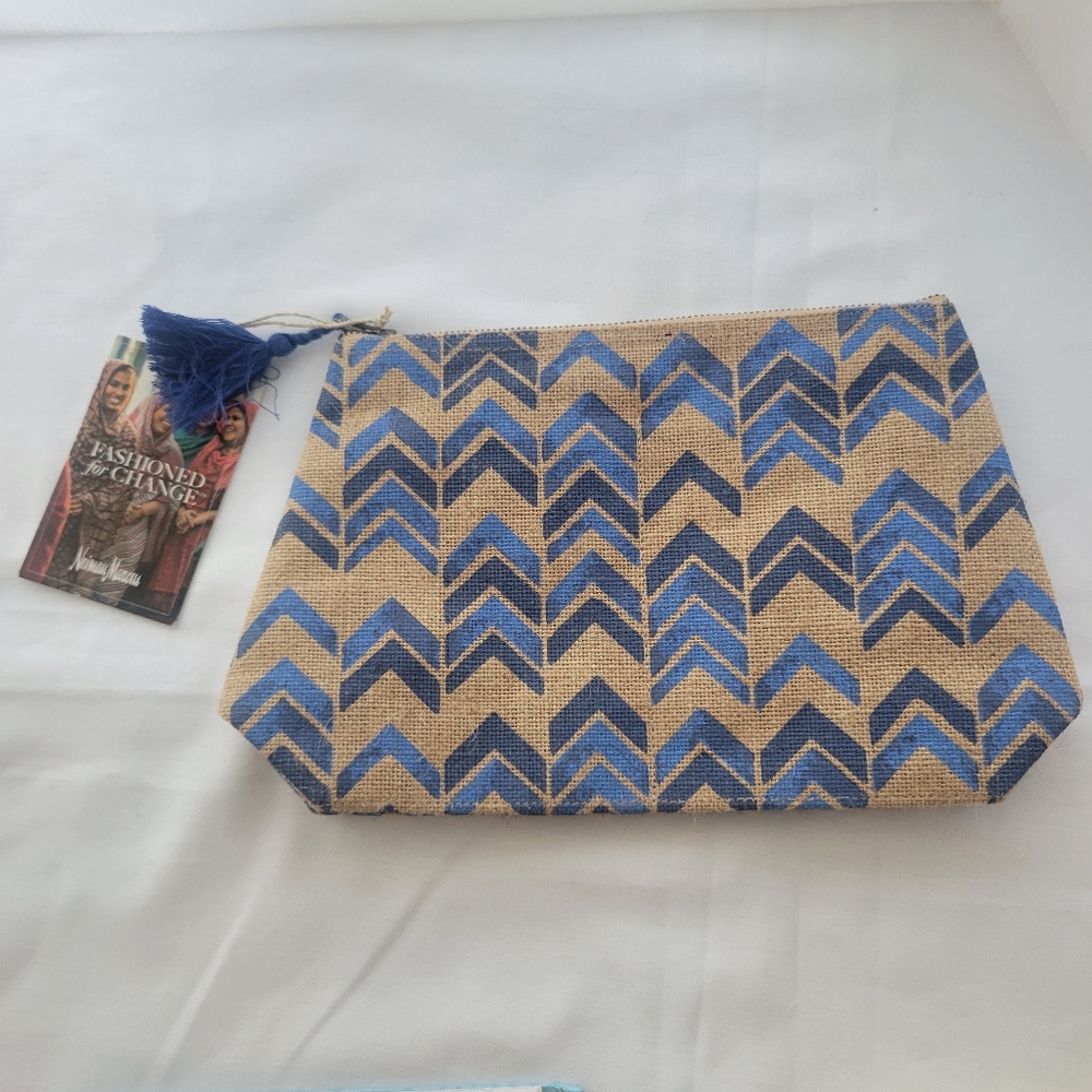 Neiman Marcus Fashion For Change Burlap Zipper Pouch Clutch NEW